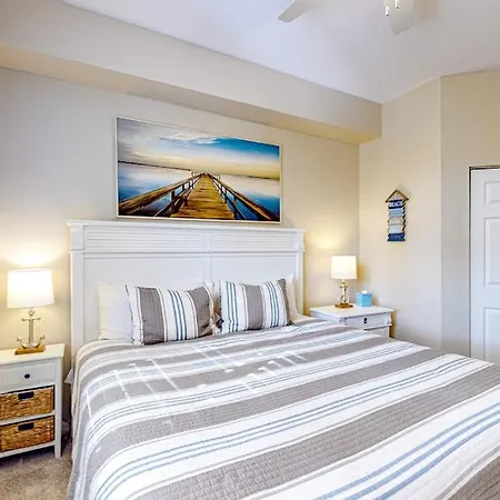 Luxury Condo In Regatta-3